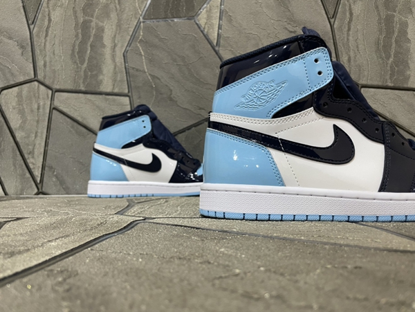 ナイキ靴角部分ディテール